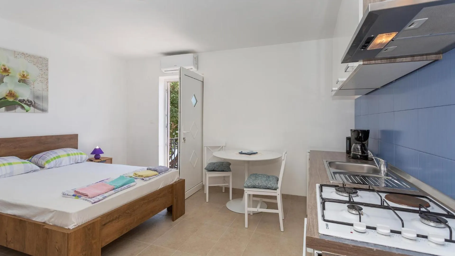 Beach Front Apartment In Stara Baska With Kitchen