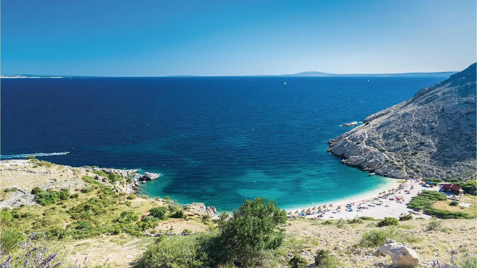 Beach Front Apartment In Stara Baska With Kitchen